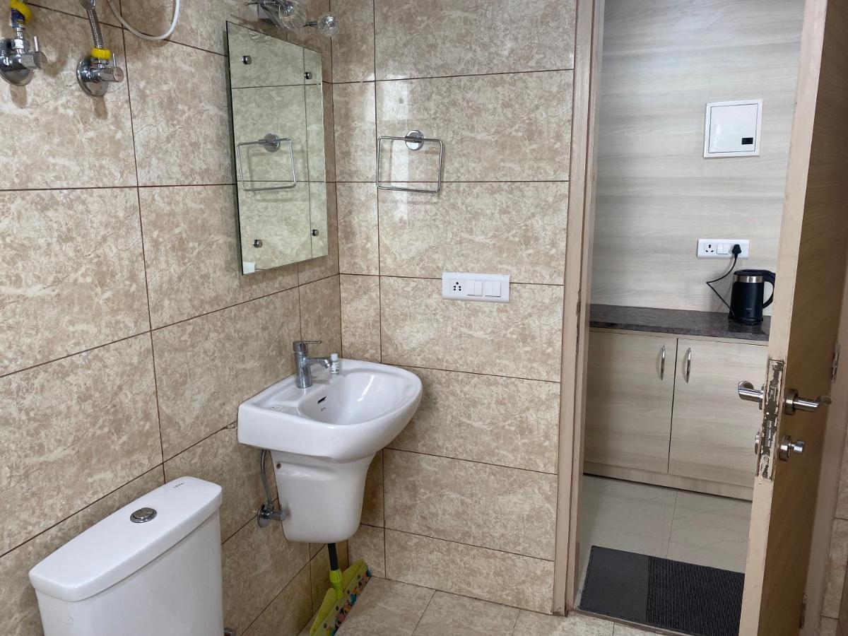 Guest house Omaxe Dham Vrindavan